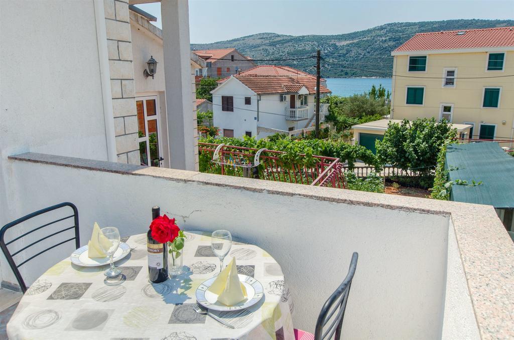 Apartments Mala Dalmacija Poljica  Экстерьер фото